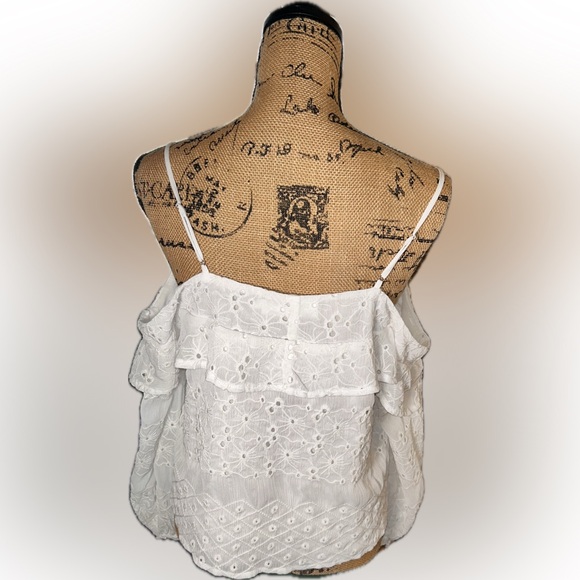 Astr the Label White Gauzy Eyelet Off Shoulder Flowy Cottagecore Peasant Top M - Picture 5 of 15
